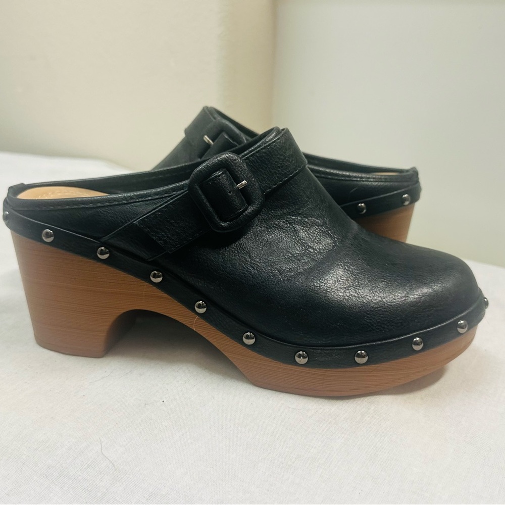 Black Leather Clogs with Wooden Heel